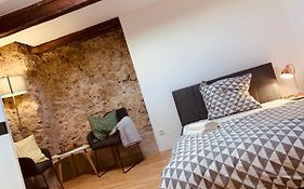 Felix Living 1, Modern & Cozy, Netflix, Smart Tv